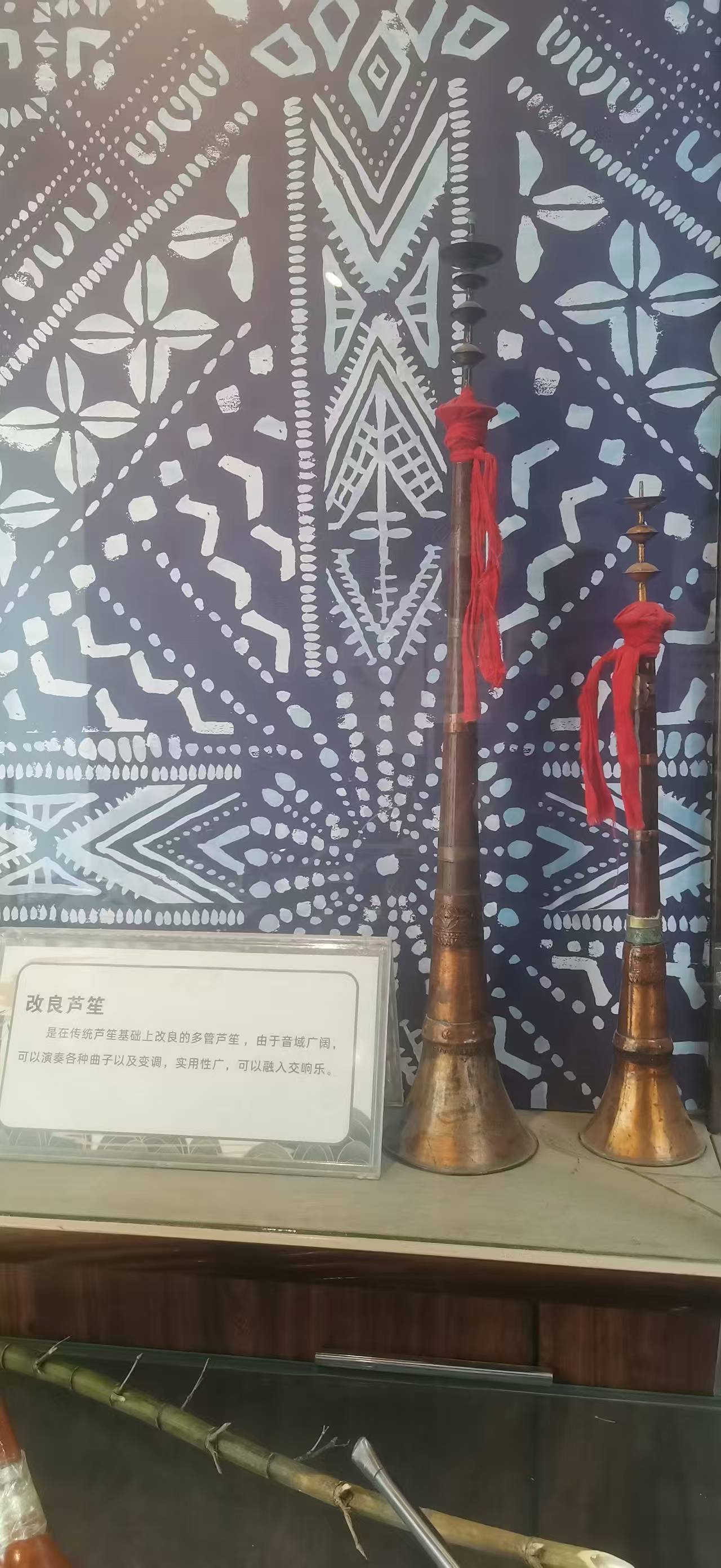 一種多功能模塑泡沫催化劑，可與多種聚醚和異氰酸酯體系兼容，提高生產效率